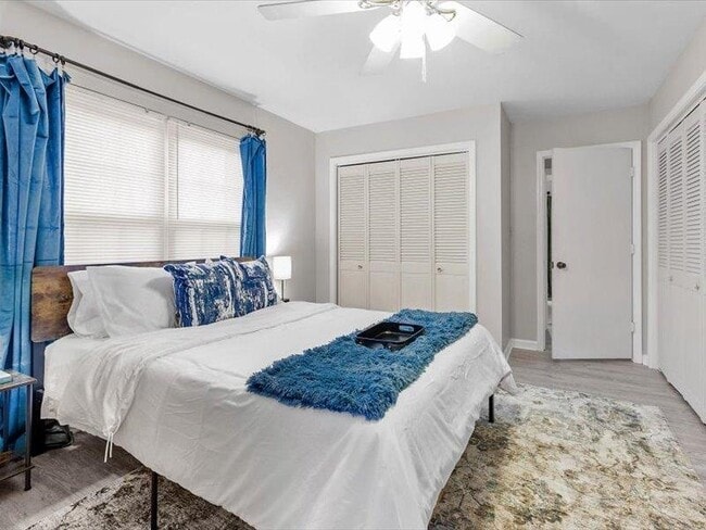 Building Photo - 1835 Portland Ave