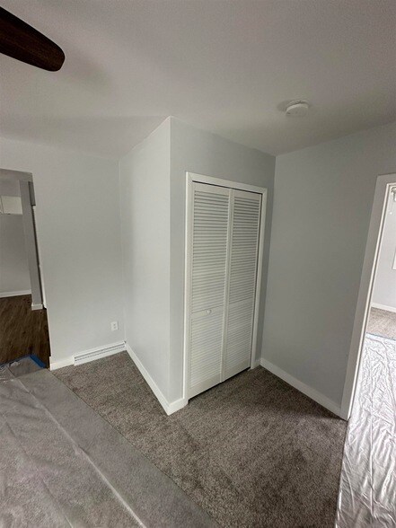 Building Photo - 748 S 24th St