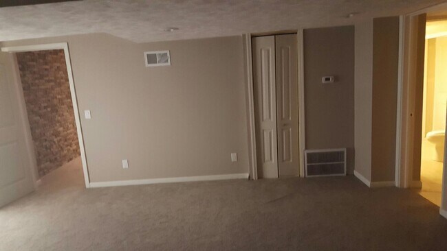 Bedroom - 501 Turner Blvd