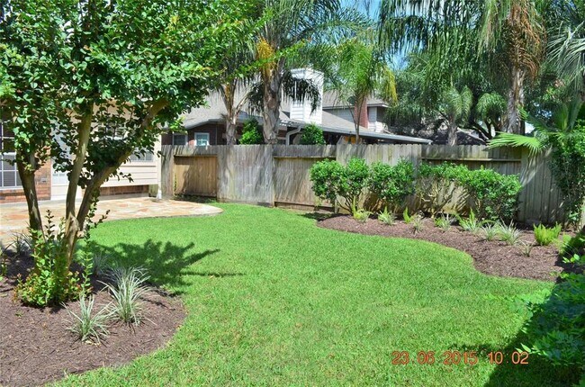 Building Photo - 14427 Shannon Ridge Rd
