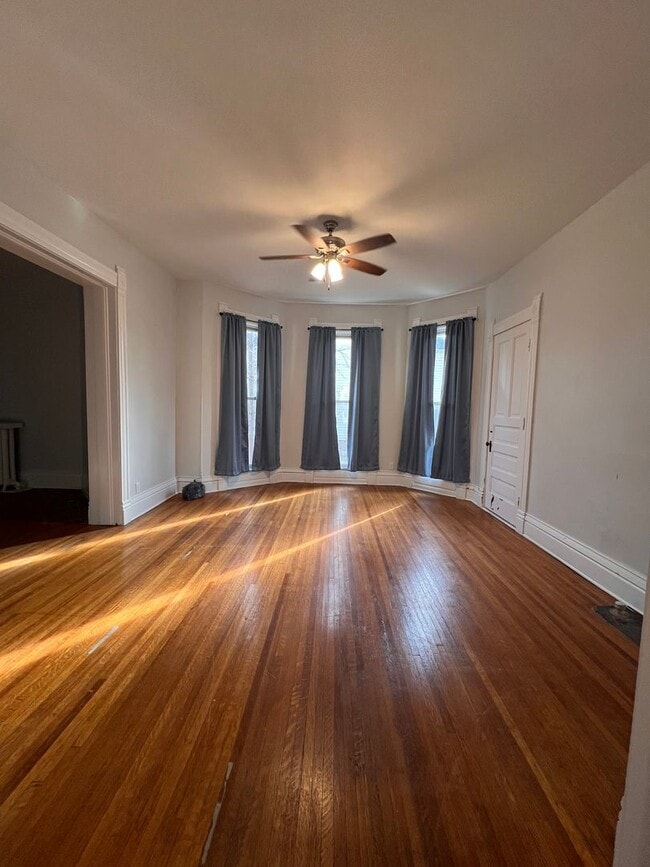 Building Photo - 1718 Farnam St