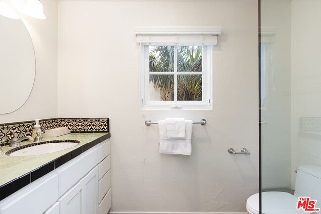 Building Photo - 2316 Washington Ave