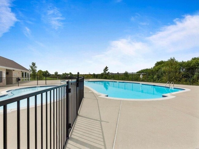 Building Photo - 712 Harbor Woods Dr