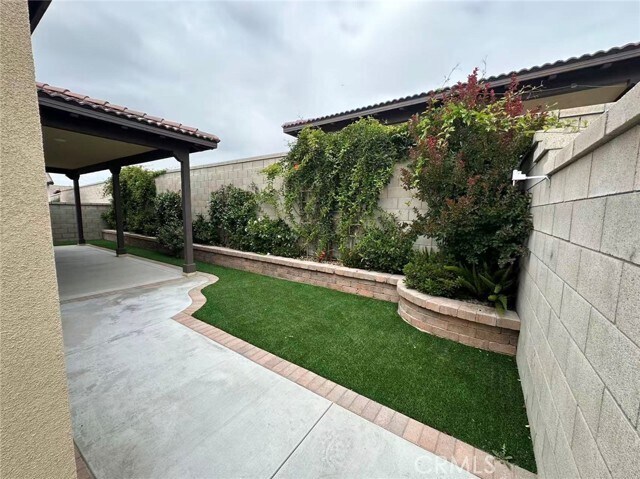 Building Photo - 4029 E Perdido Privado