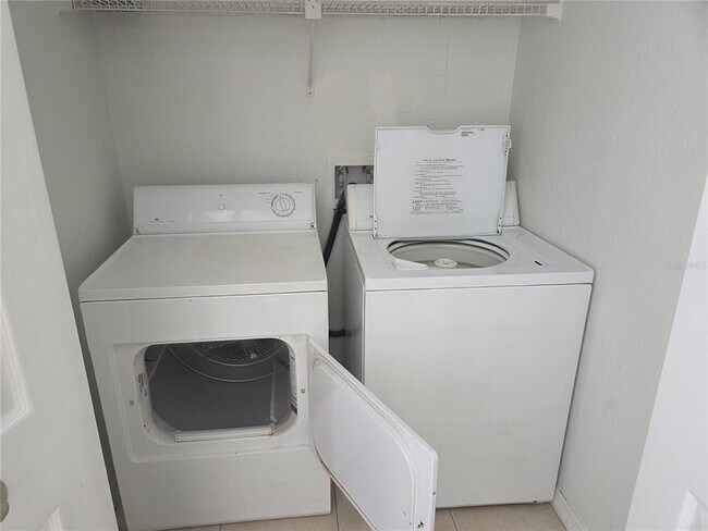 Building Photo - 5112 Conroy Rd