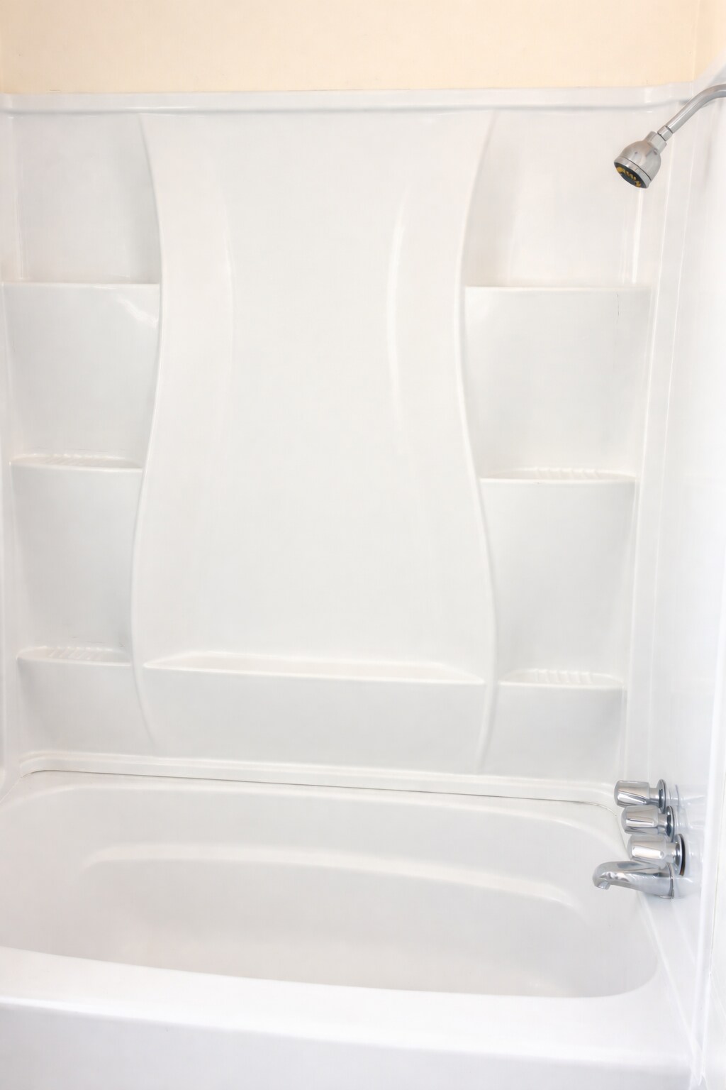 Building Photo - 611 North School street