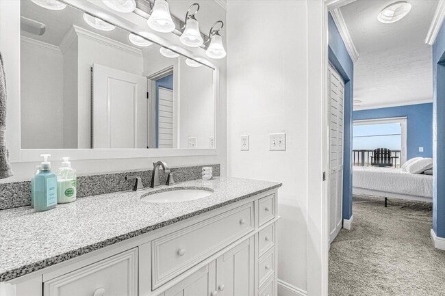 Building Photo - 3385 Coastal Hwy