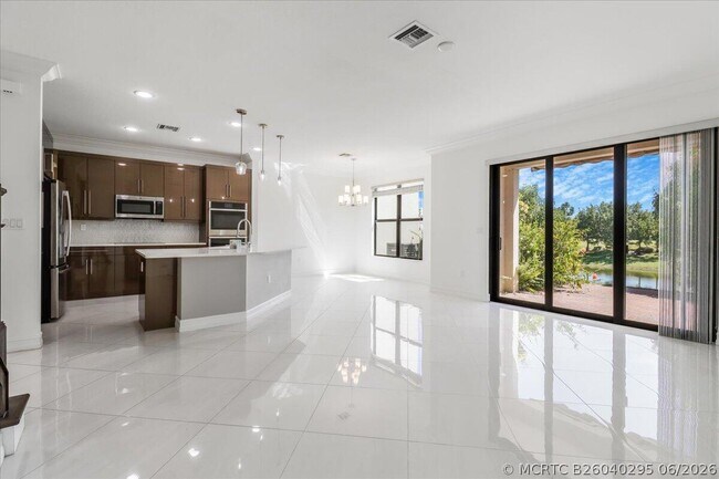 Building Photo - 10098 Akenside Dr
