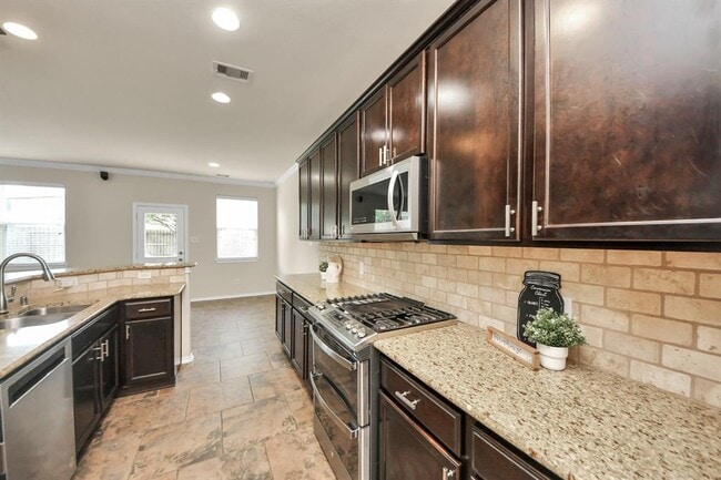 Building Photo - 6427 Densberry Ln