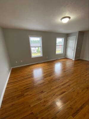 Building Photo - 204 Betsinger Rd