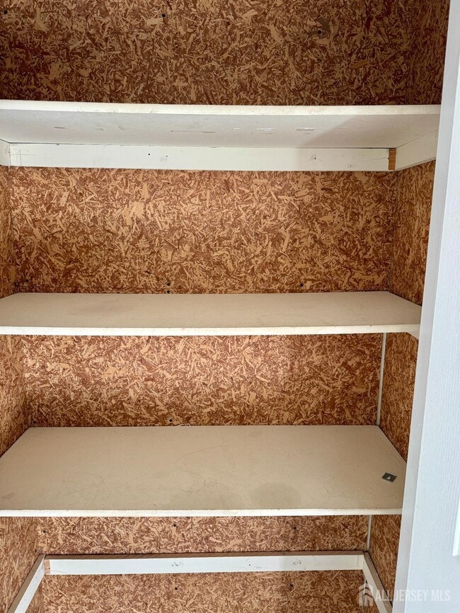 Building Photo - 809 Woodhaven Dr