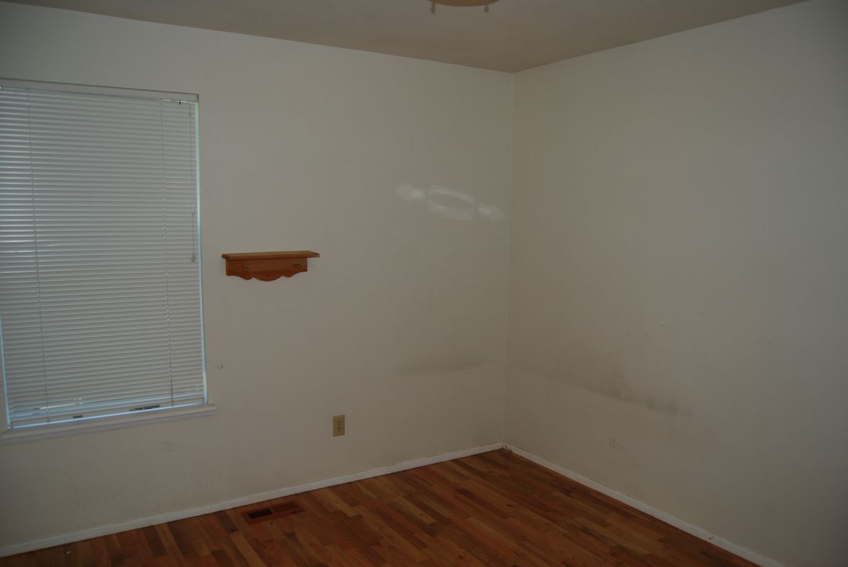 Building Photo - 13310 NE 74th St