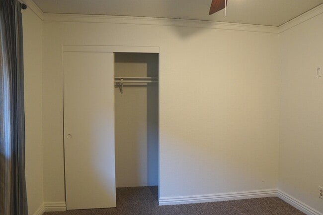Building Photo - 53805 Avenida Martinez