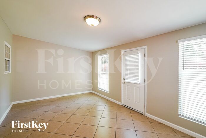 Building Photo - 8820 Cressent Glen Ct