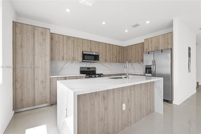 Building Photo - 22431 SW 125th Ave