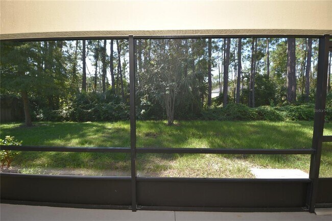 Building Photo - 56 Pin Oak Dr