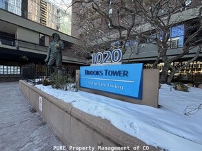 Building Photo - Large furnished studio apartment!