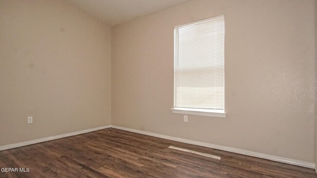 Building Photo - 12841 Tierra Ayala Dr