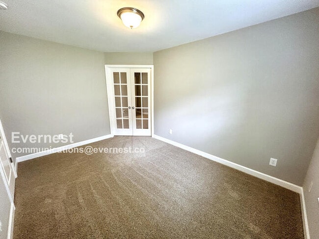Building Photo - 3734 Montgomery Way