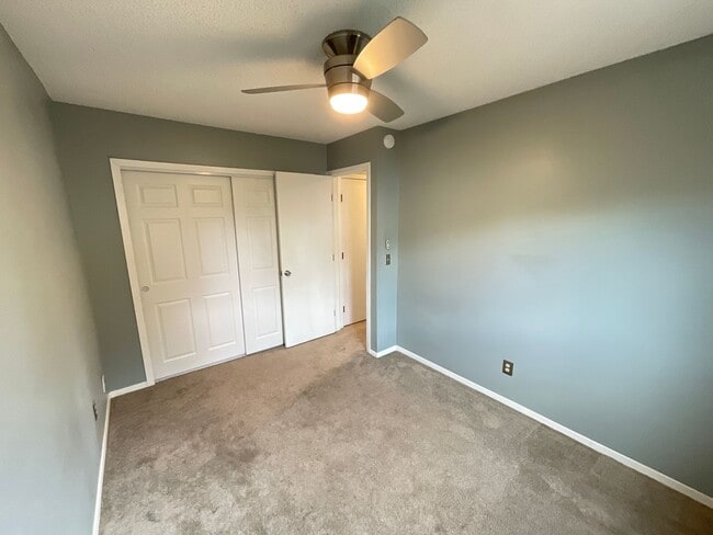 Building Photo - 3 Bedroom Home Available Near E Woodmen Rd...