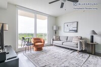 Building Photo - 987 SW 37th Ave