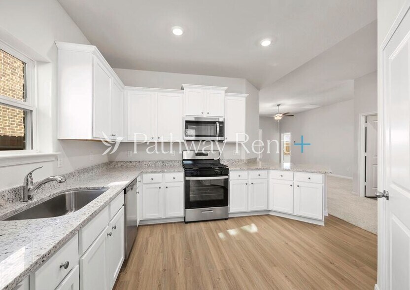 Building Photo - 1037 Costa Vista Trl