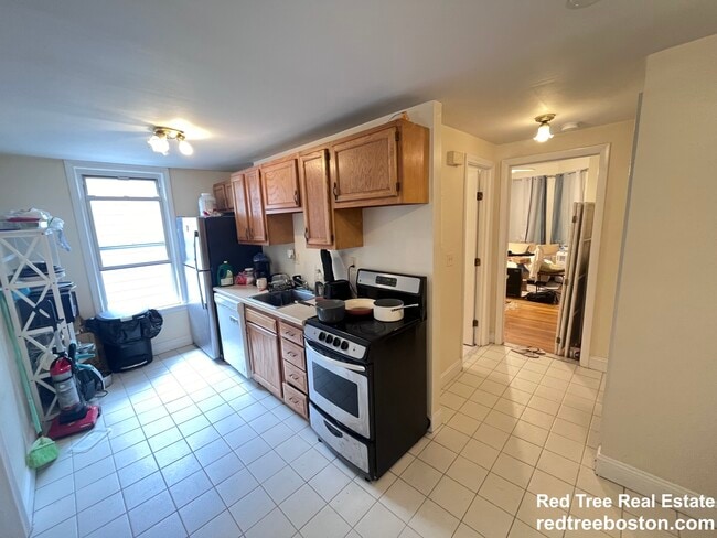 Building Photo - 214 Freeman St