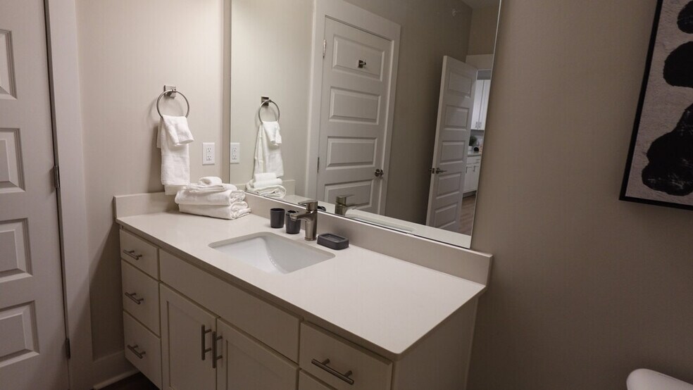 Building Photo - 1985 Startown Rd