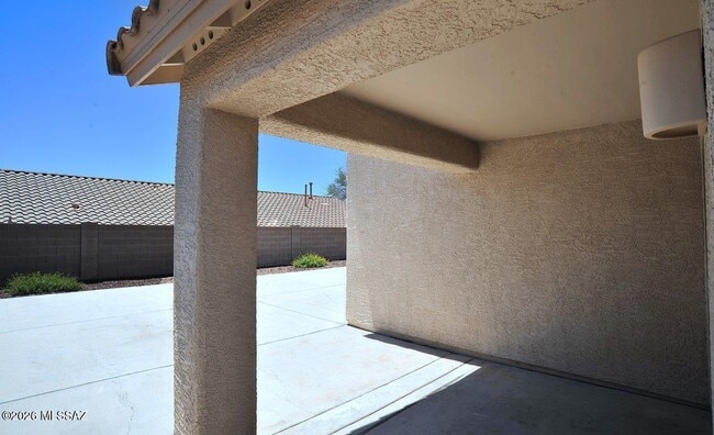 Building Photo - 5493 W Silent Dove Way