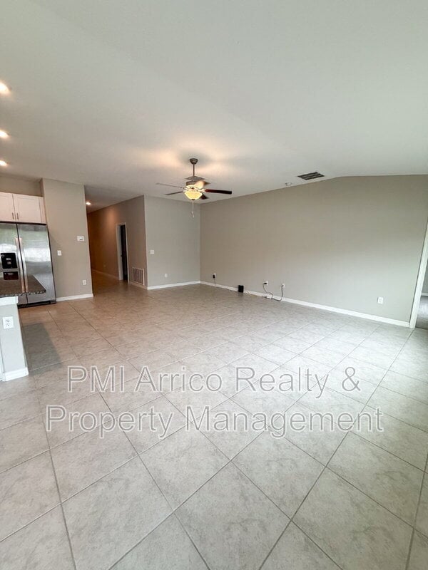 Building Photo - 12903 Wildflower Meadow Dr