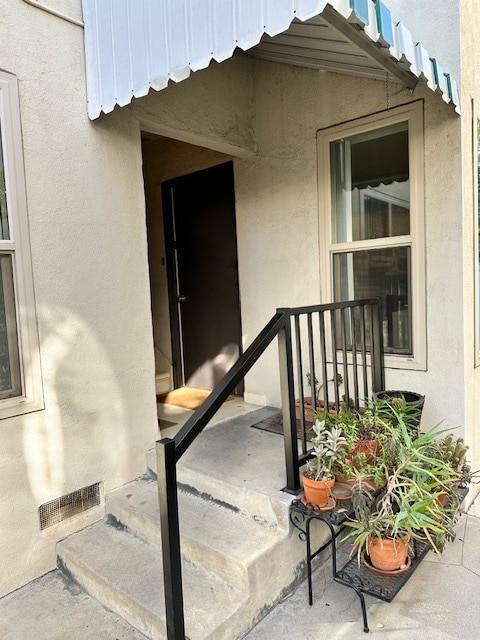 Building Photo - Riverside Apartments at Valley Village