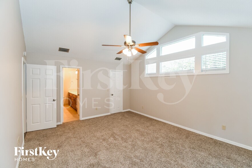Building Photo - 2790 Ravines Rd