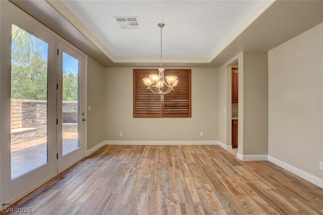 Building Photo - 12125 Vista Linda Ave