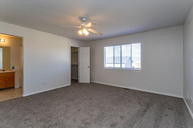 Building Photo - Spacious 4-Bedroom Home with Walk-Out Basement!