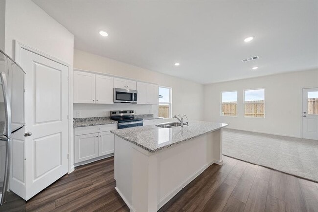 Building Photo - 31278 Williams Lndg St