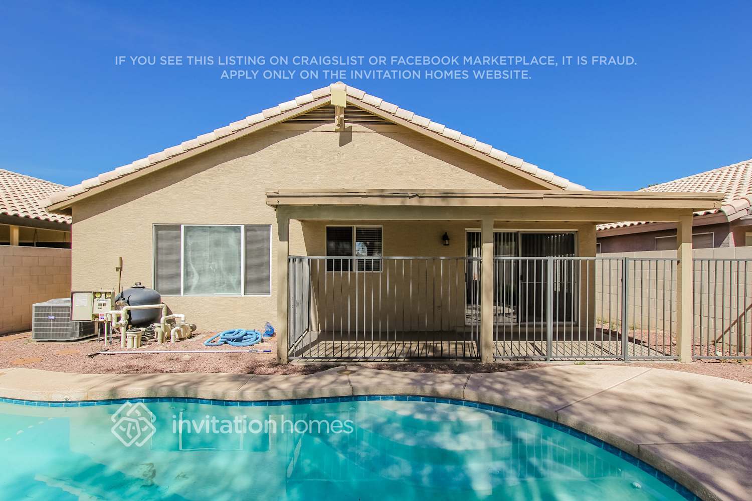 Building Photo - 8343 W Bloomfield Rd