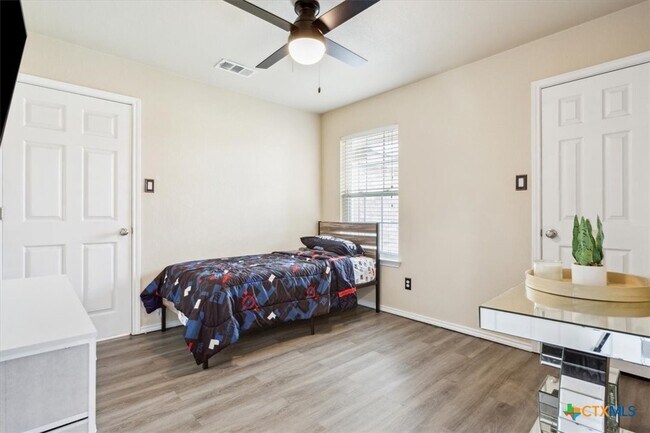 Building Photo - 1608 Walker Pl Blvd