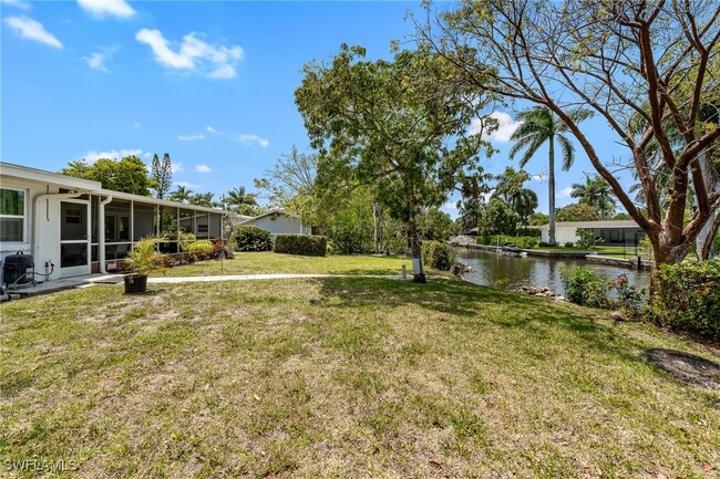 Building Photo - 1140 Rainbow Dr