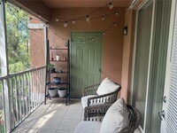 Building Photo - 6876 W Sample Rd