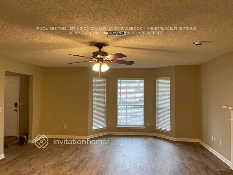 Building Photo - 1401 Chapel Hill Ln SW