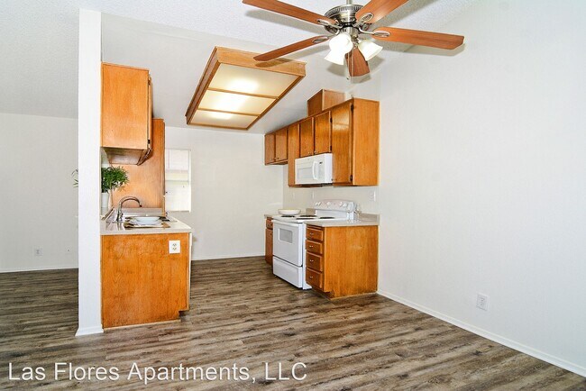 Building Photo - 26123 Bouquet Canyon Rd