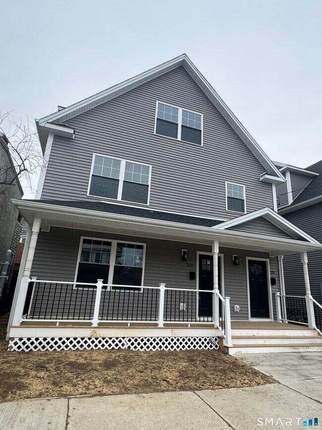 Building Photo - 281 Harriet St