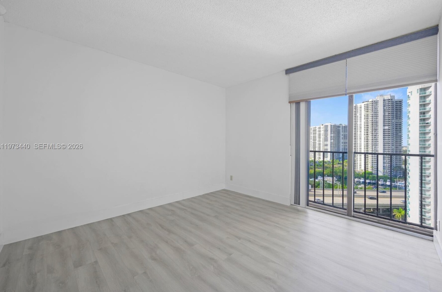 Building Photo - 19355 Turnberry Way