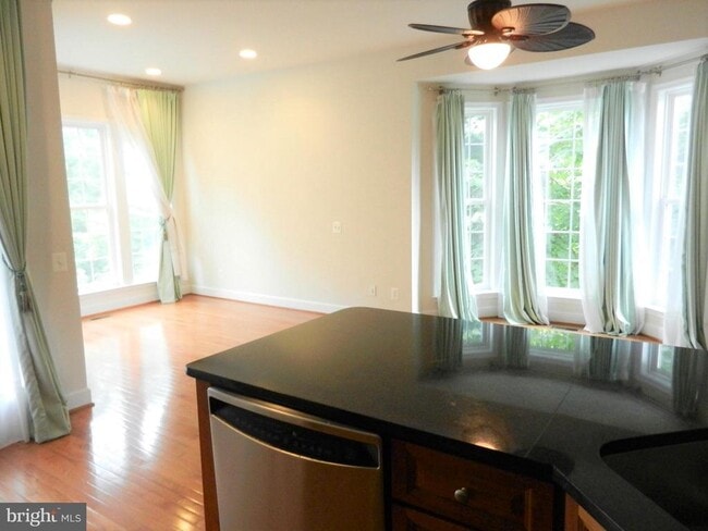 Building Photo - 13700 Maple Sugar Ln