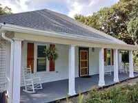 Building Photo - Totally Remodeled 2 Bedroom 1 Bath House-F...