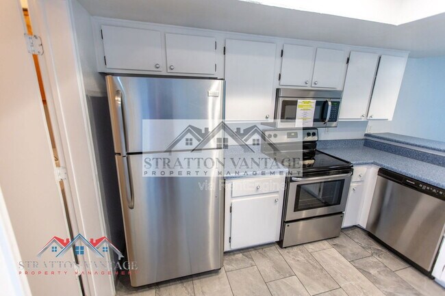 Building Photo - 19601 N 7th St