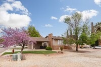 Building Photo - Cute 3-Bedroom, 2-Bathroom Home in Ivins