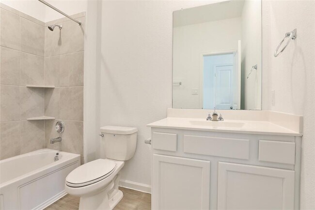 Building Photo - 2614 Chestnut Oak Cir