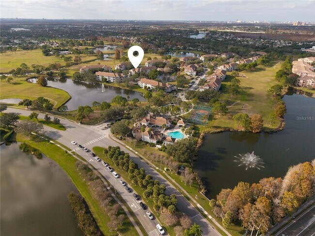 Building Photo - 13838 Fairway Island Dr