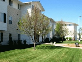 Building Photo - Regency Heights